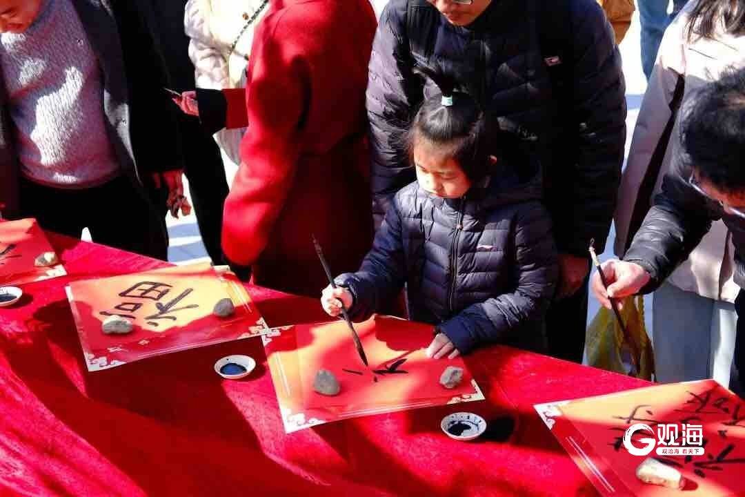 入境遊“熱”，一元美食“暖”！青島嶗山風景區人流如織年味濃