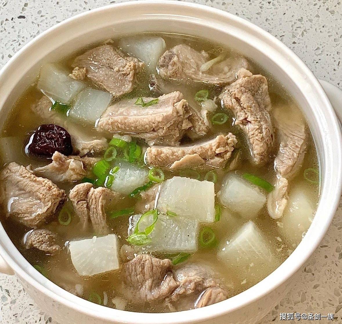 正月減肥最猛的8道菜譜，愛美人士定期吃，加速脂肪燃燒，效果好