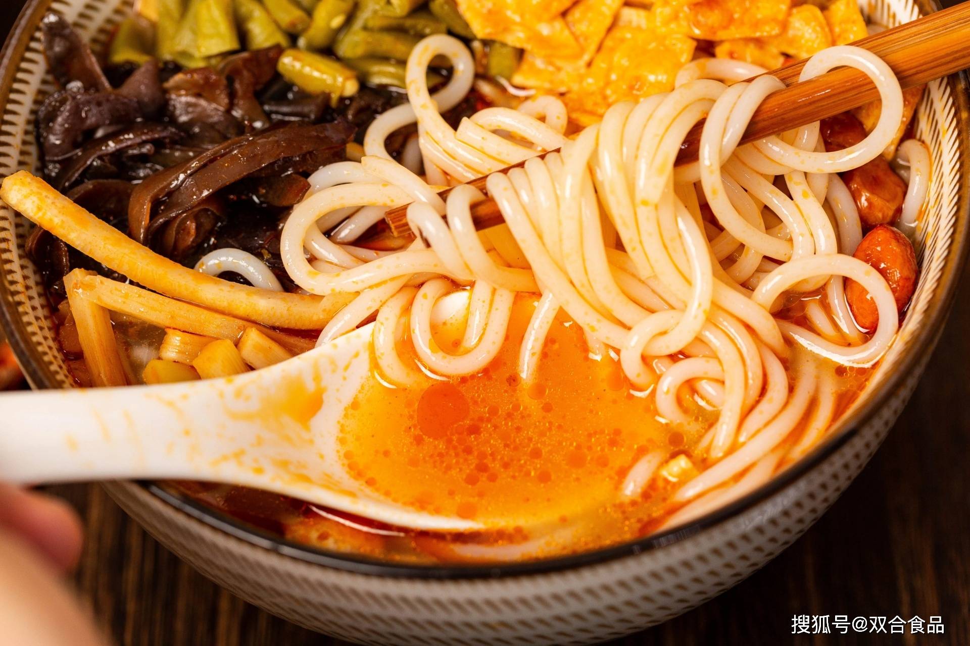 廣西在美食領域堪稱散裝省份，東南西北風味各不相同，各類特色美食應有盡有