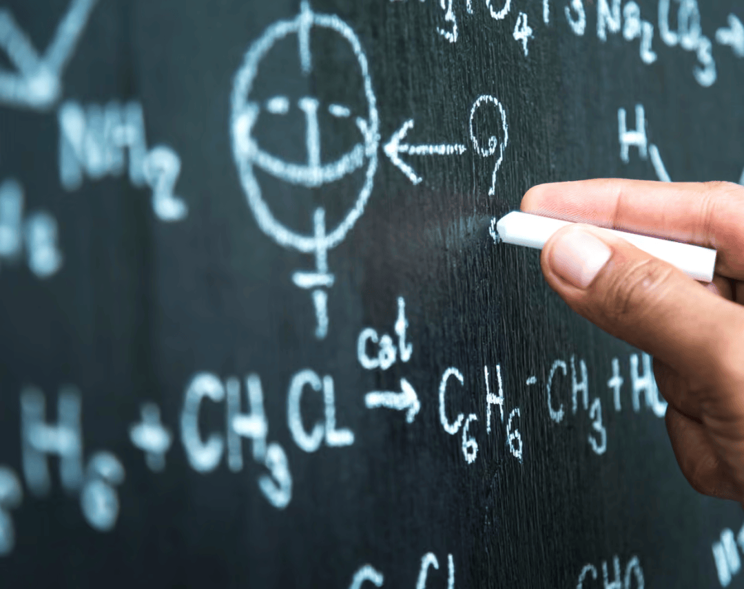 原創留學降溫“AI化留學”氾濫海歸人設崩塌？