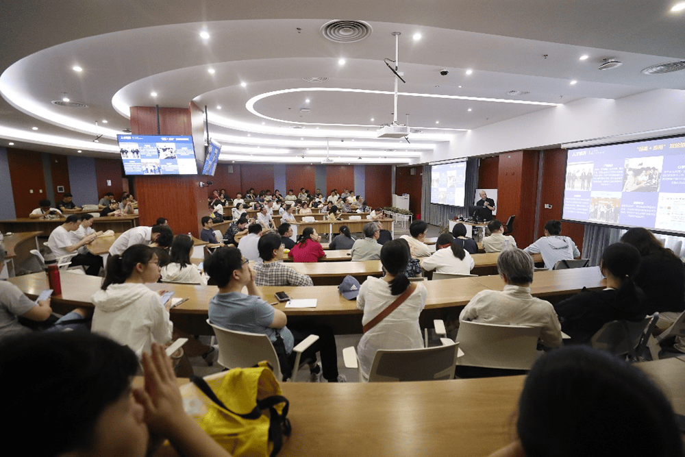 週末設40門課程，復旦牽手同濟、上財共邀滬上高中生體驗大學生活